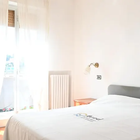 M001 - Marcelli, Trilocale Vista Mare *