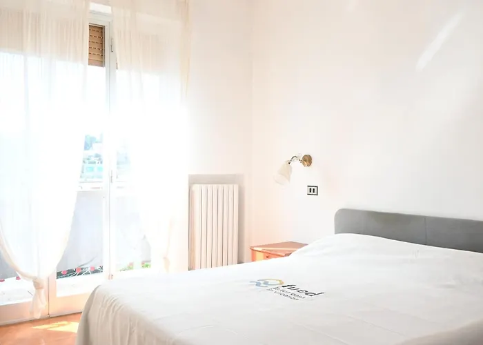 M001 - Marcelli, Trilocale Vista Mare *